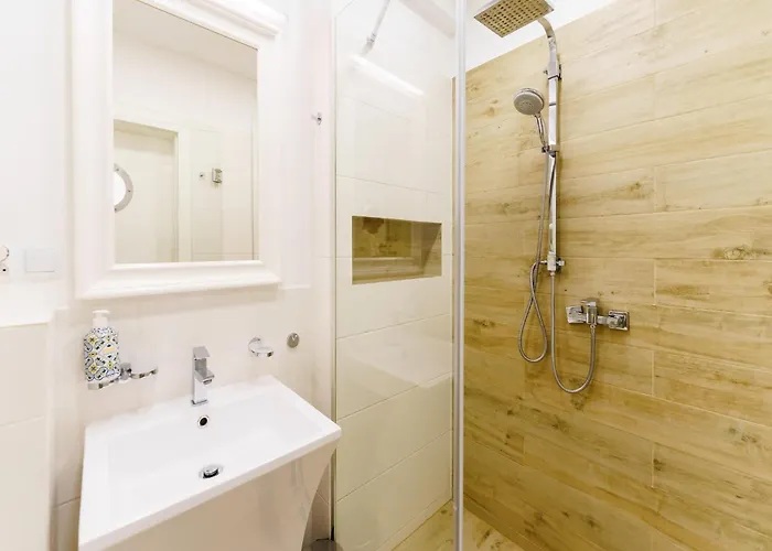 Home, Private Sauna, Close To The