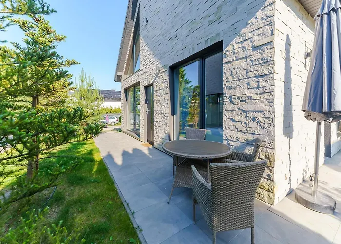 Home, Private Sauna, Close To The 度假居