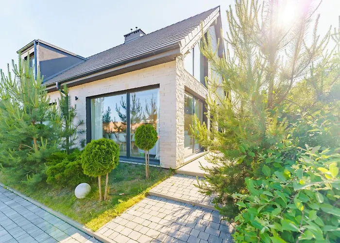 Home, Private Sauna, Close To The 度假居